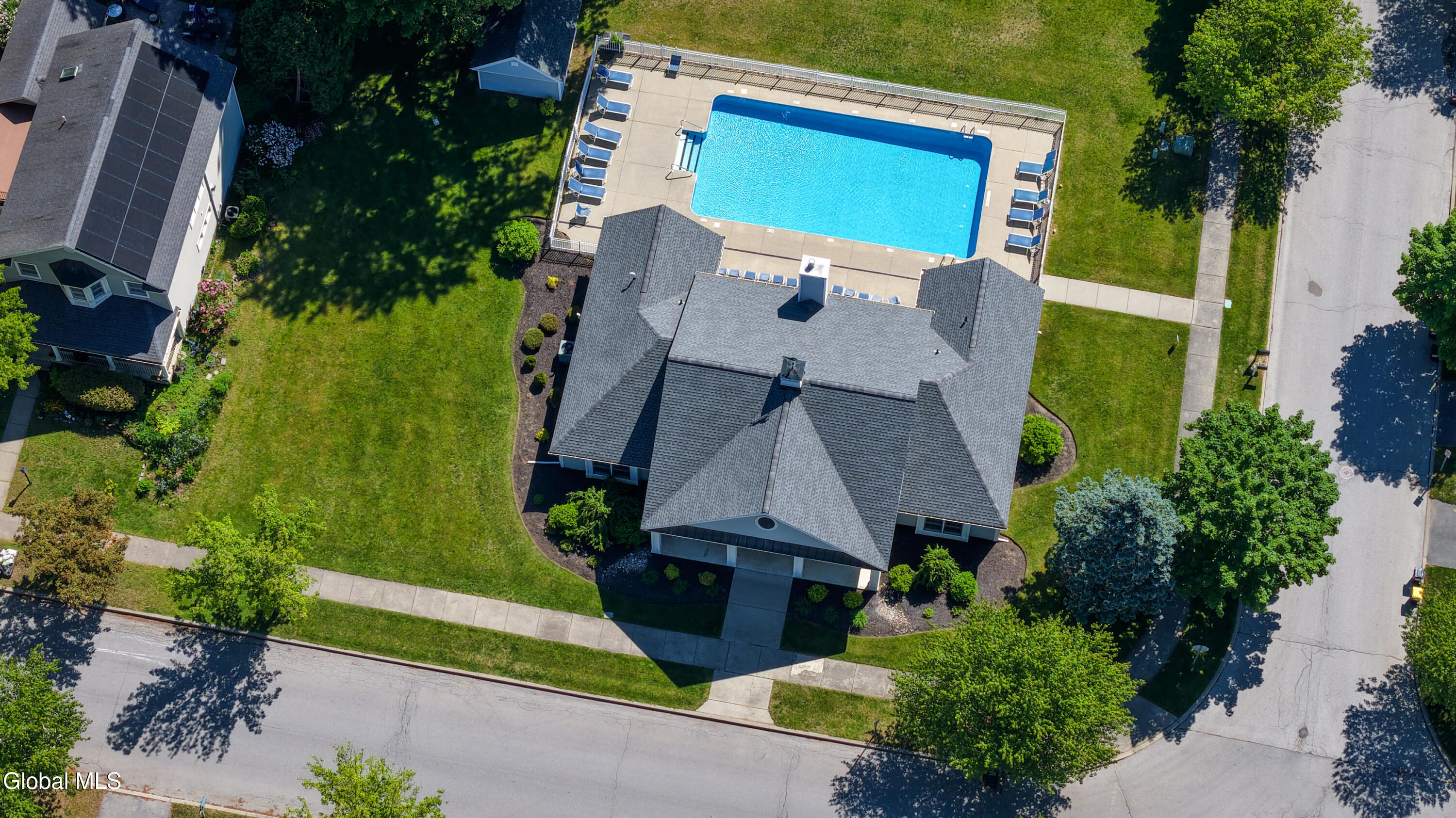 11 Thoroughbred Drive Saratoga Springs NY 12866