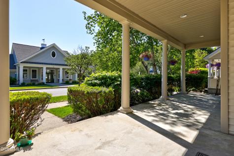 11 Thoroughbred Drive Saratoga Springs NY 12866