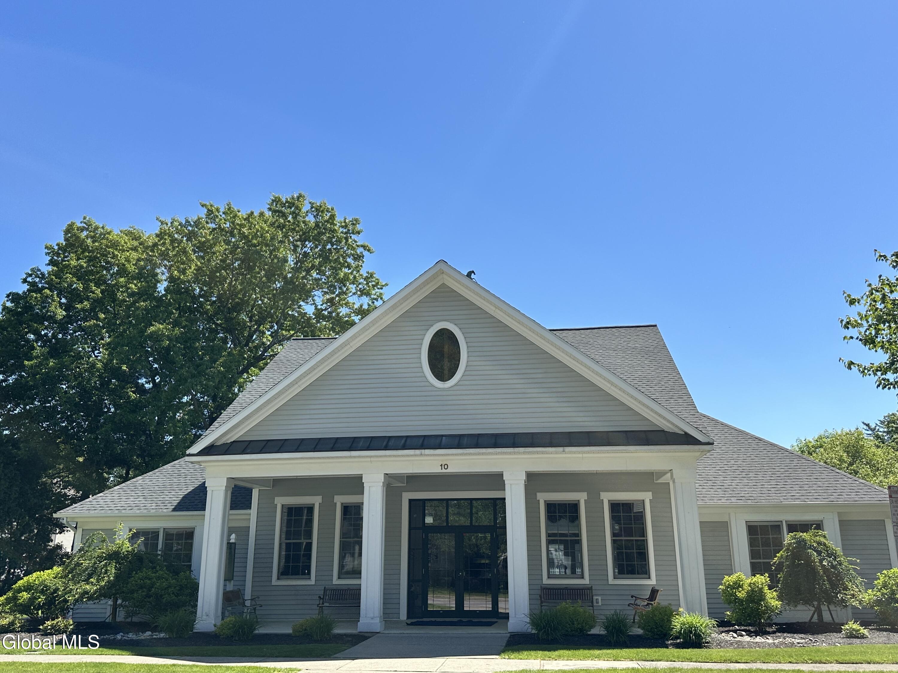 11 Thoroughbred Drive Saratoga Springs NY 12866