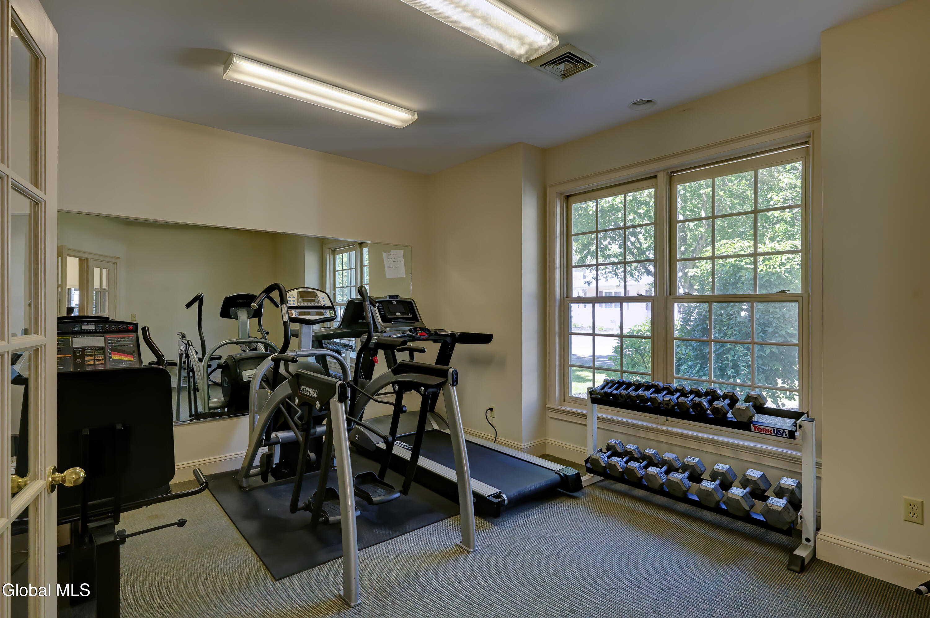 11 Thoroughbred Drive Saratoga Springs NY 12866