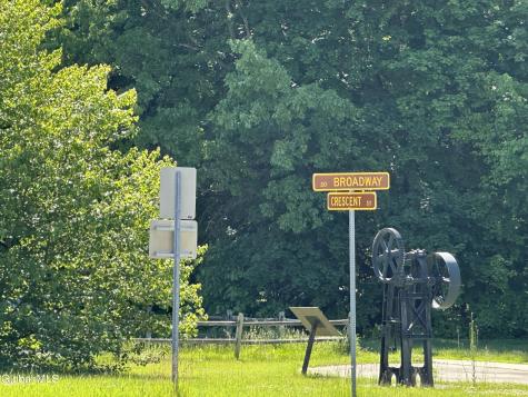 11 Thoroughbred Drive Saratoga Springs NY 12866