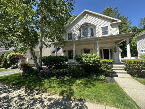 11 Thoroughbred Drive Saratoga Springs NY 12866