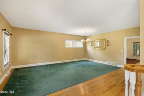 11 Thoroughbred Drive Saratoga Springs NY 12866