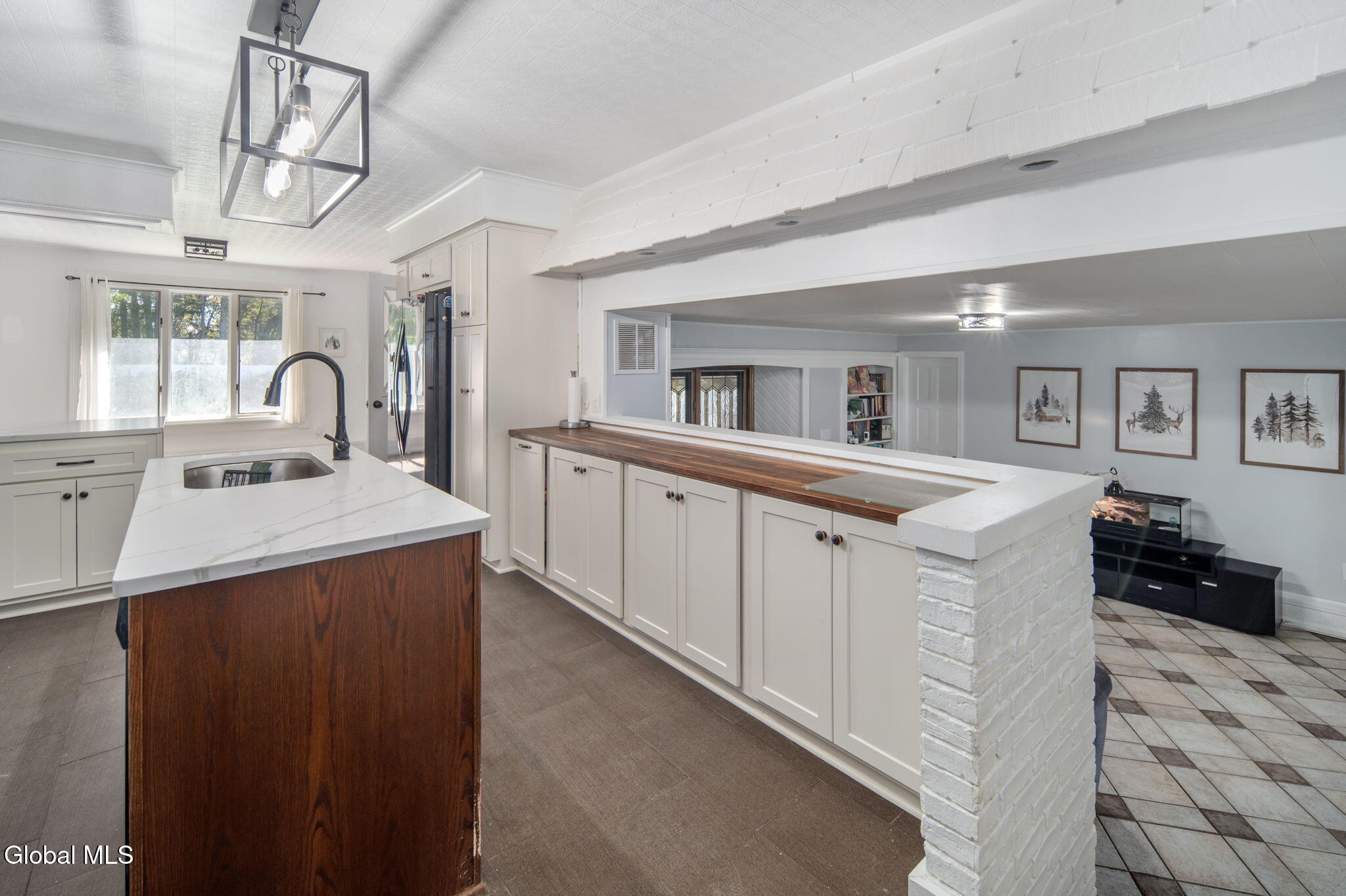 1029 Fairlane Road Schenectady NY 12306
