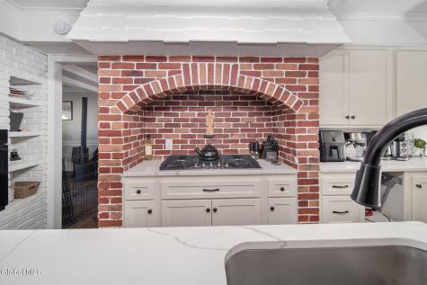 1029 Fairlane Road Schenectady NY 12306