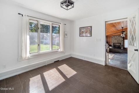 1029 Fairlane Road Schenectady NY 12306
