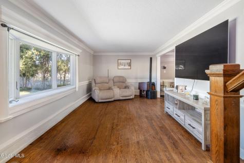 1029 Fairlane Road Schenectady NY 12306
