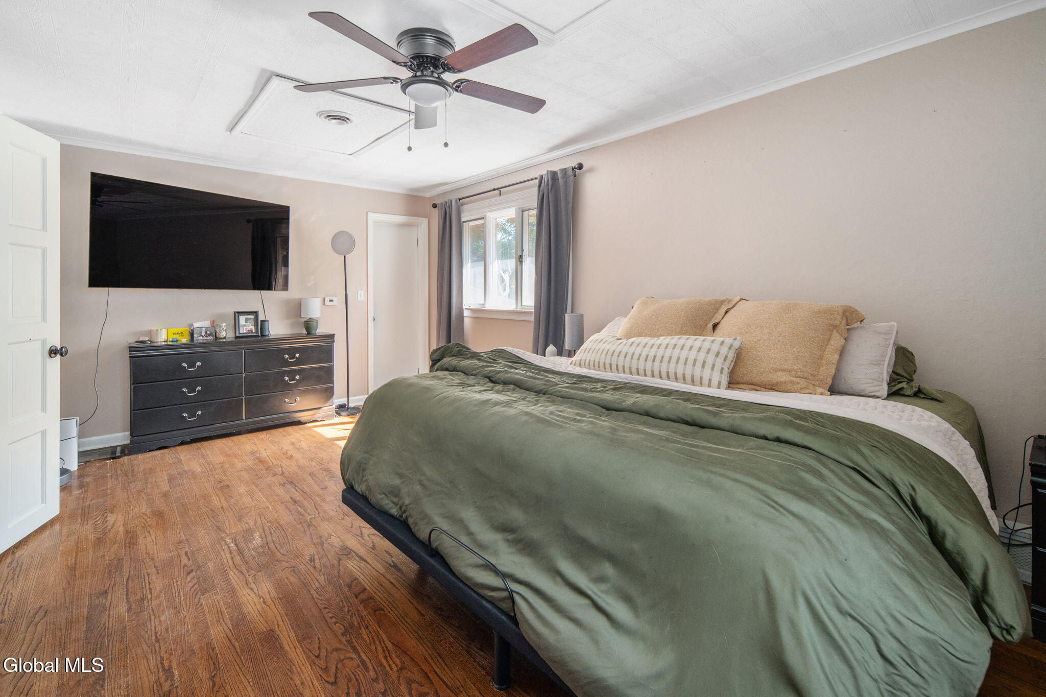 1029 Fairlane Road Schenectady NY 12306