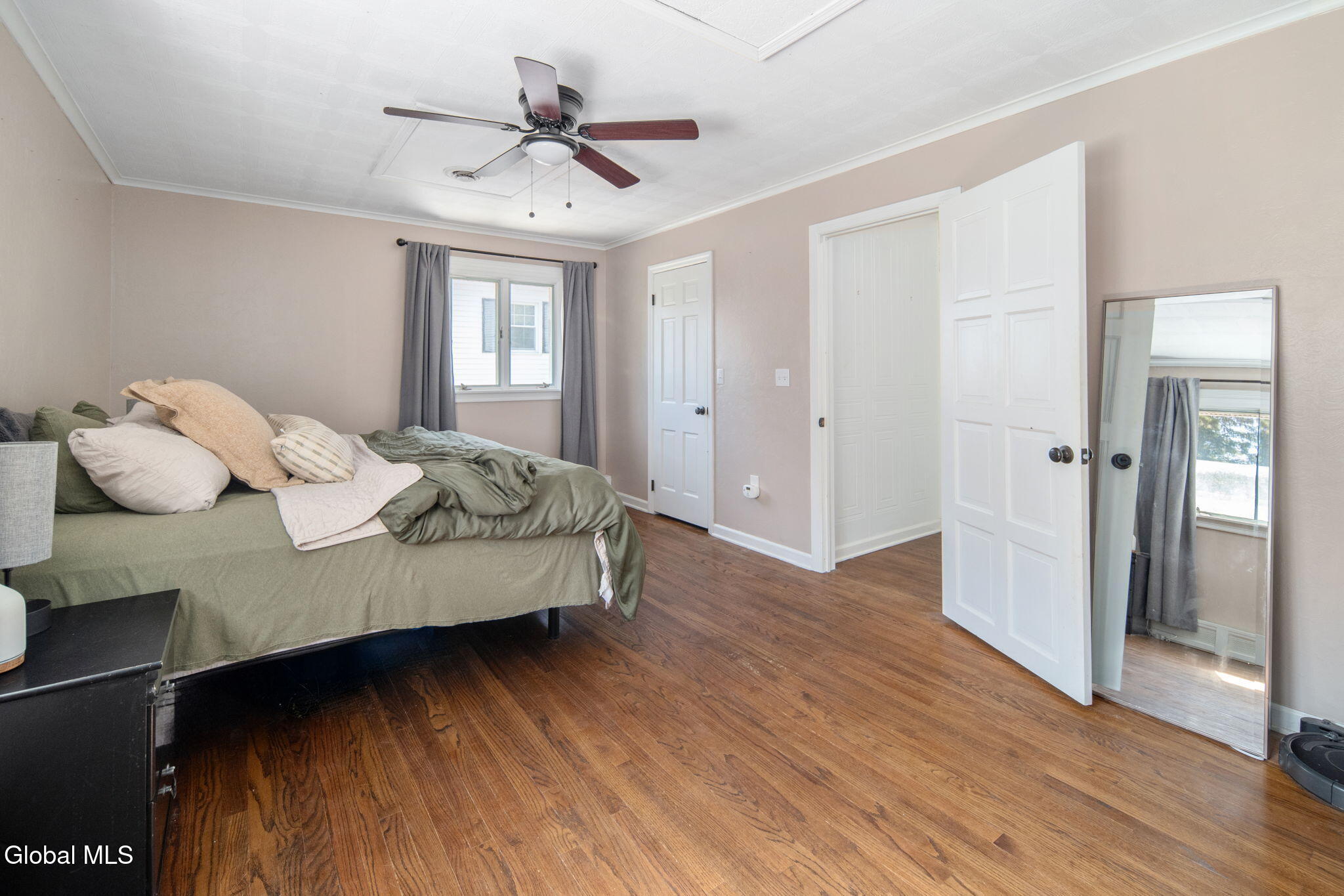 1029 Fairlane Road Schenectady NY 12306
