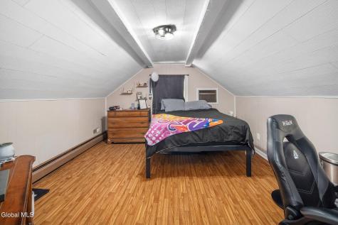 1029 Fairlane Road Schenectady NY 12306
