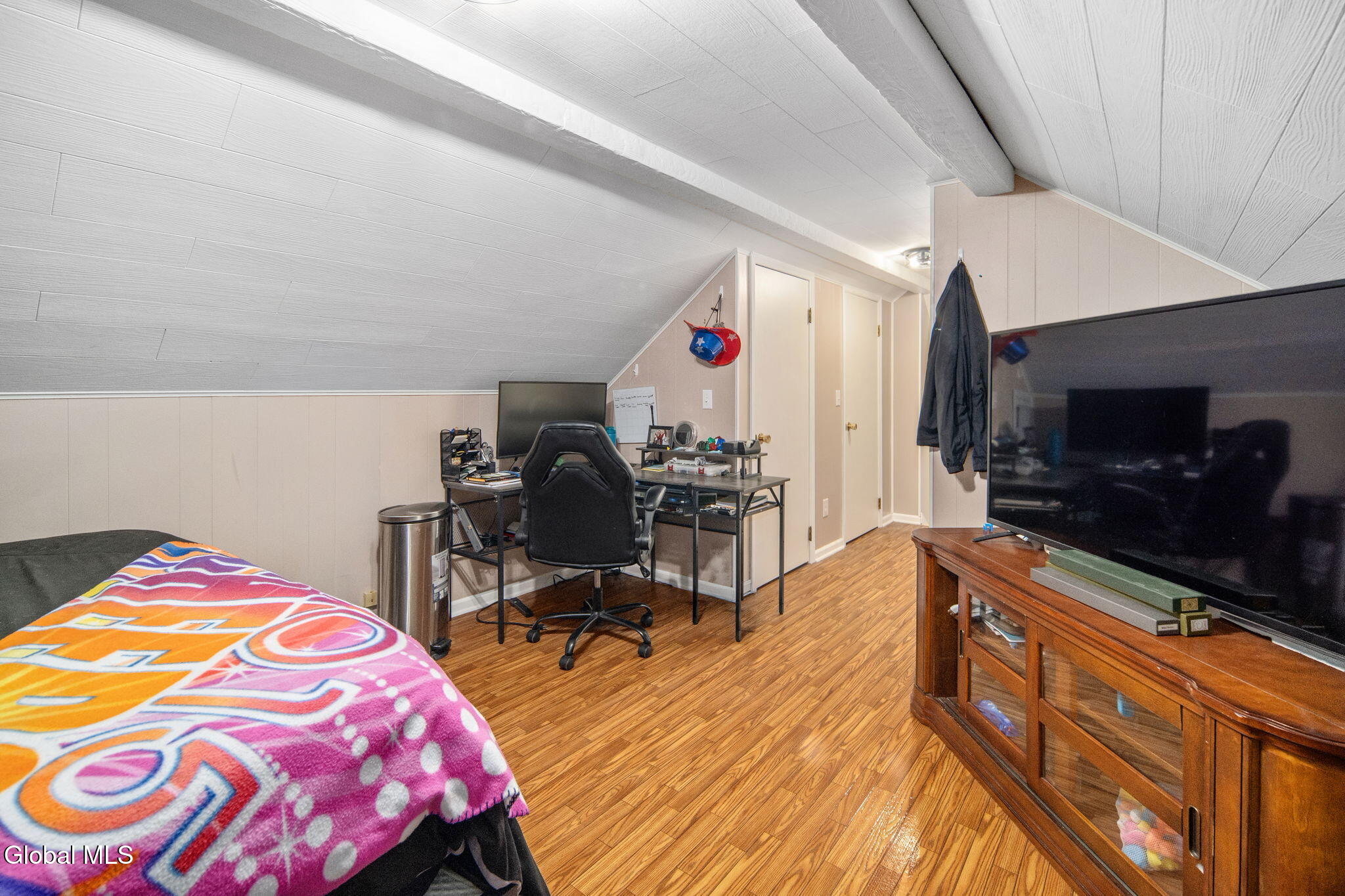 1029 Fairlane Road Schenectady NY 12306