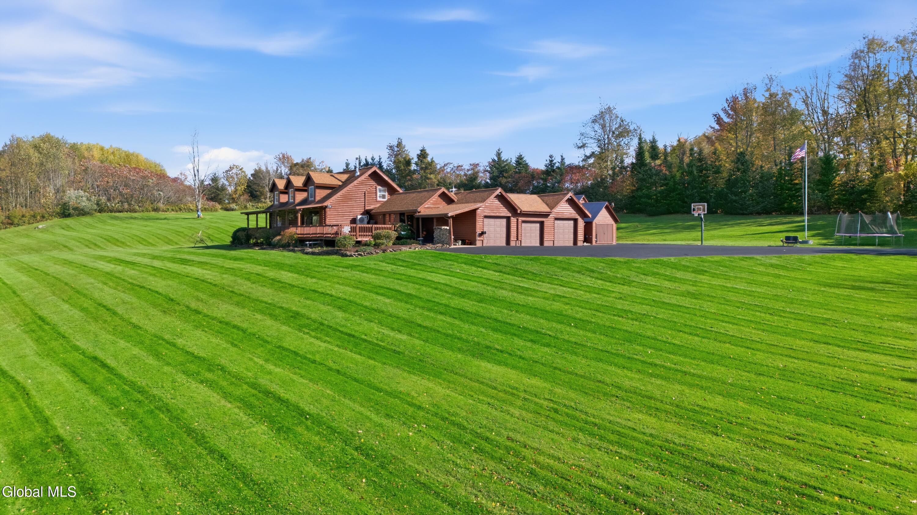171 Tylutki Road Amsterdam NY 12010