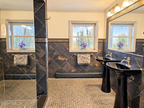 171 Tylutki Road Amsterdam NY 12010