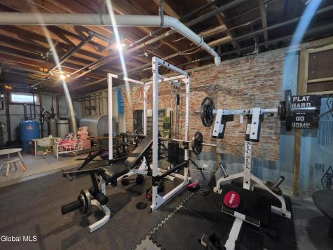 171 Tylutki Road Amsterdam NY 12010