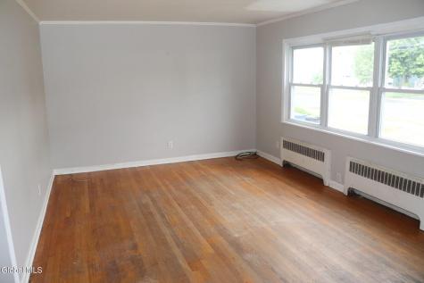 1 Holmes Court Albany NY 12209
