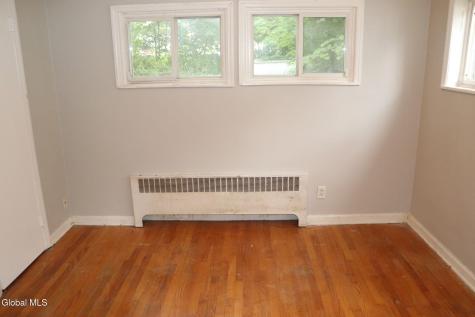 1 Holmes Court Albany NY 12209