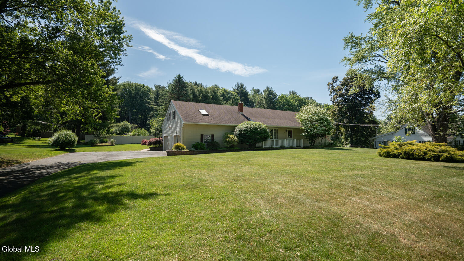 559 Bloomingrove Drive Rensselaer NY 12144