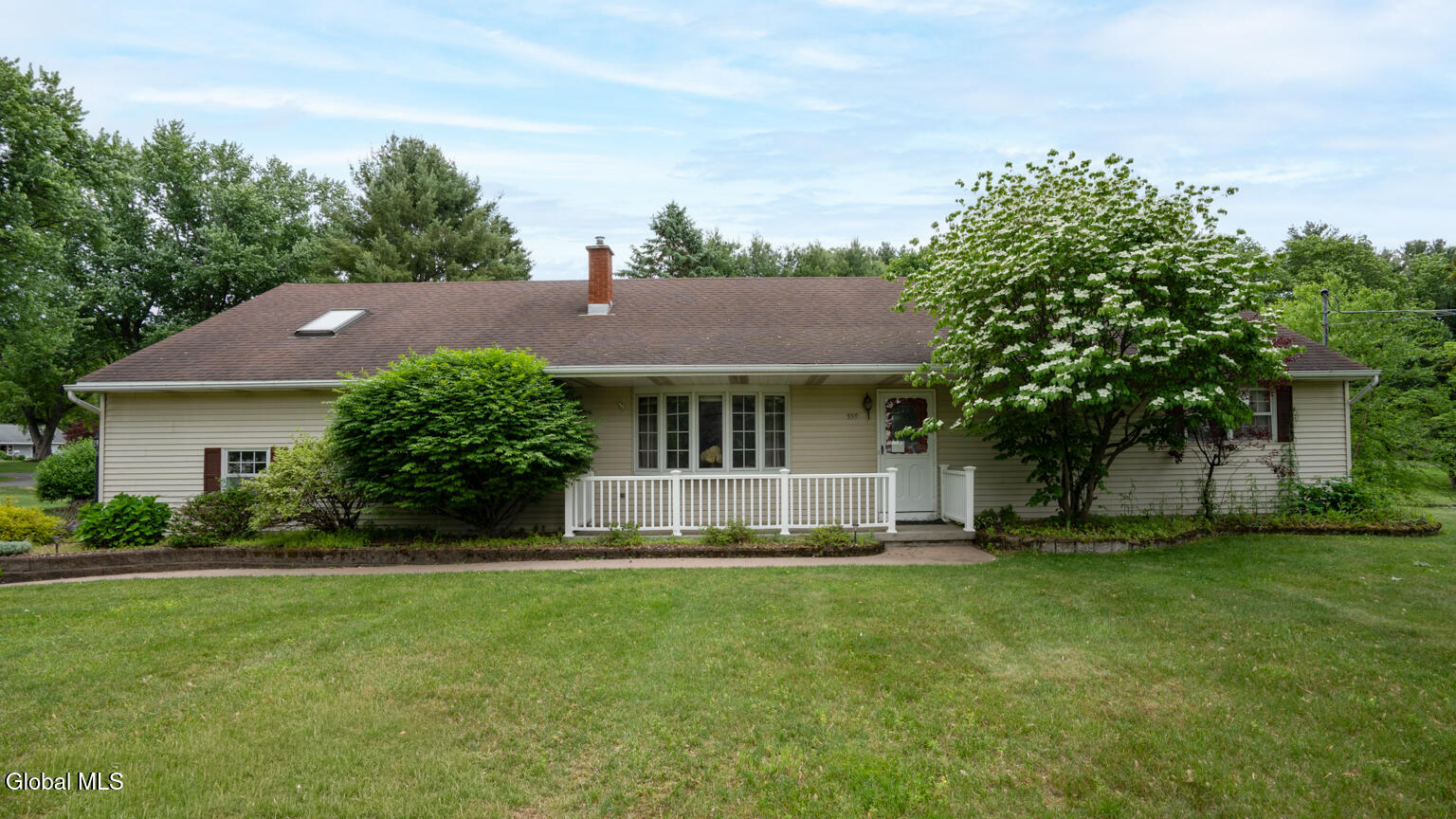 559 Bloomingrove Drive Rensselaer NY 12144