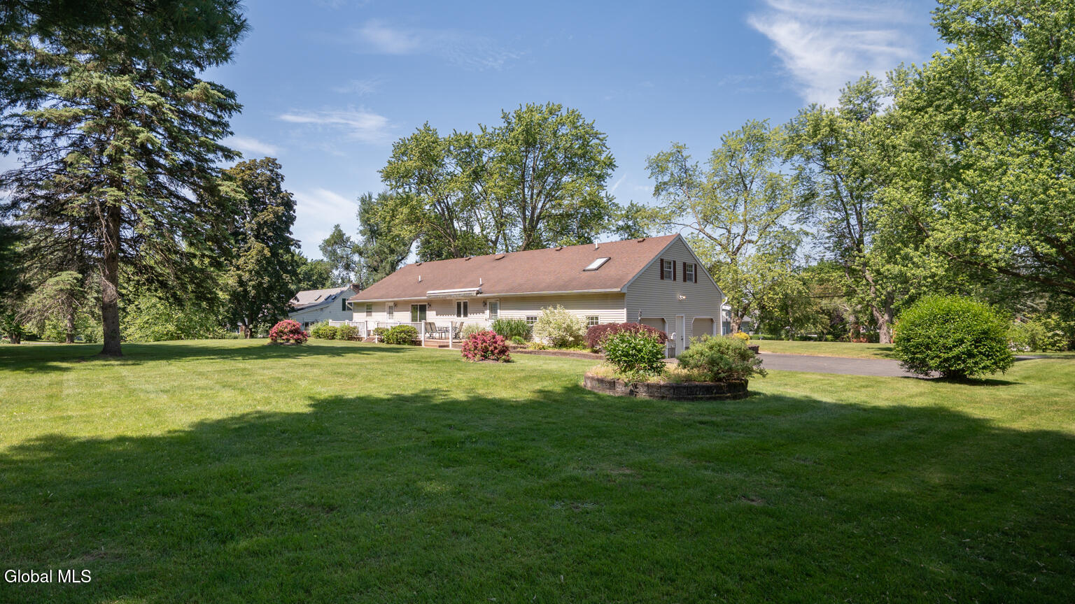 559 Bloomingrove Drive Rensselaer NY 12144