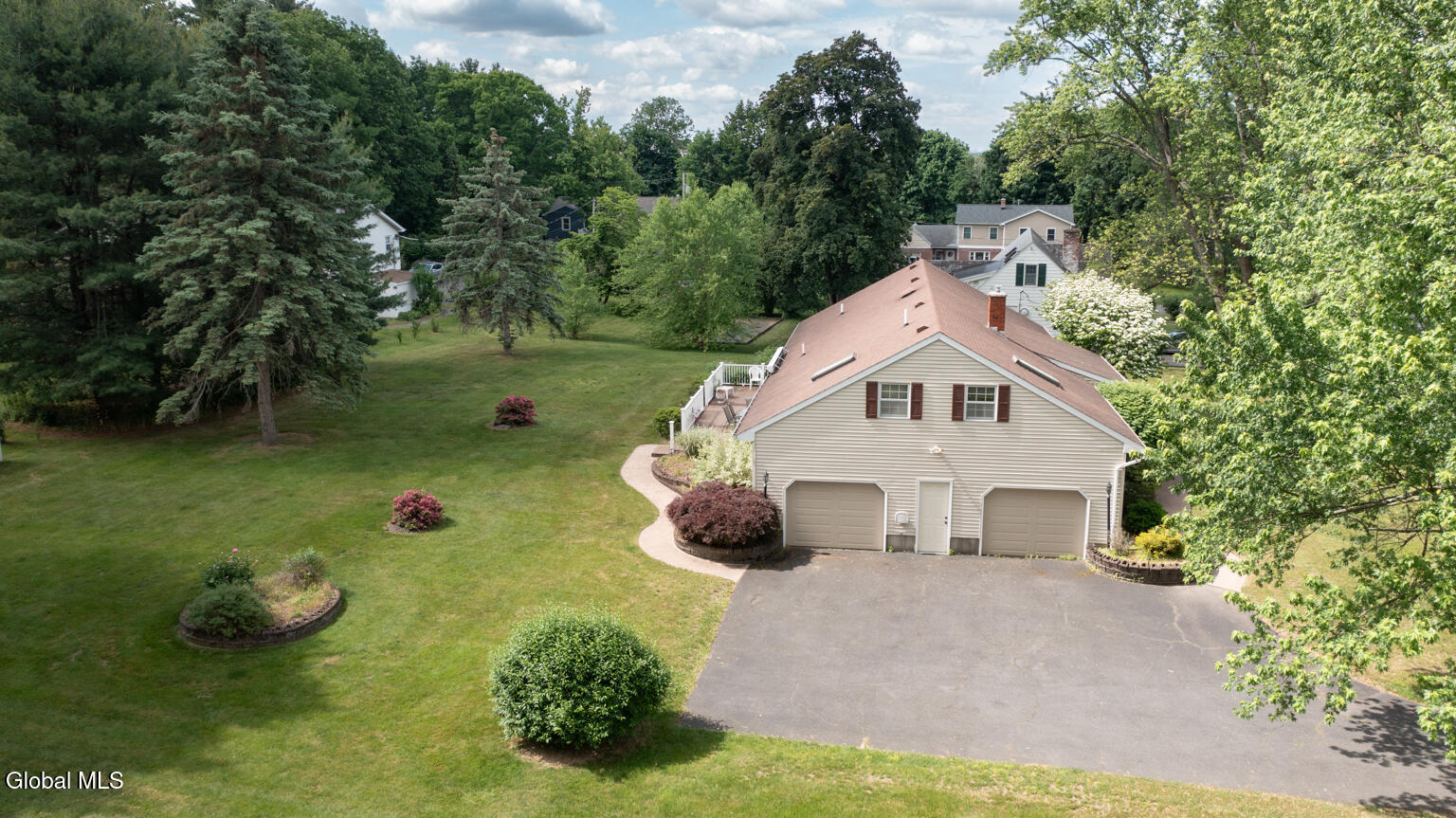 559 Bloomingrove Drive Rensselaer NY 12144