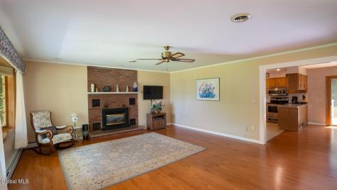 559 Bloomingrove Drive Rensselaer NY 12144