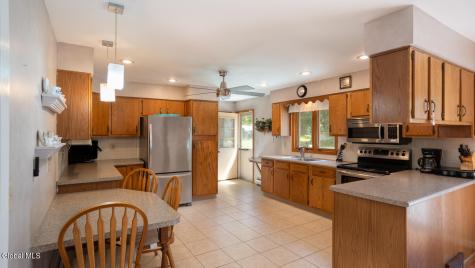 559 Bloomingrove Drive Rensselaer NY 12144