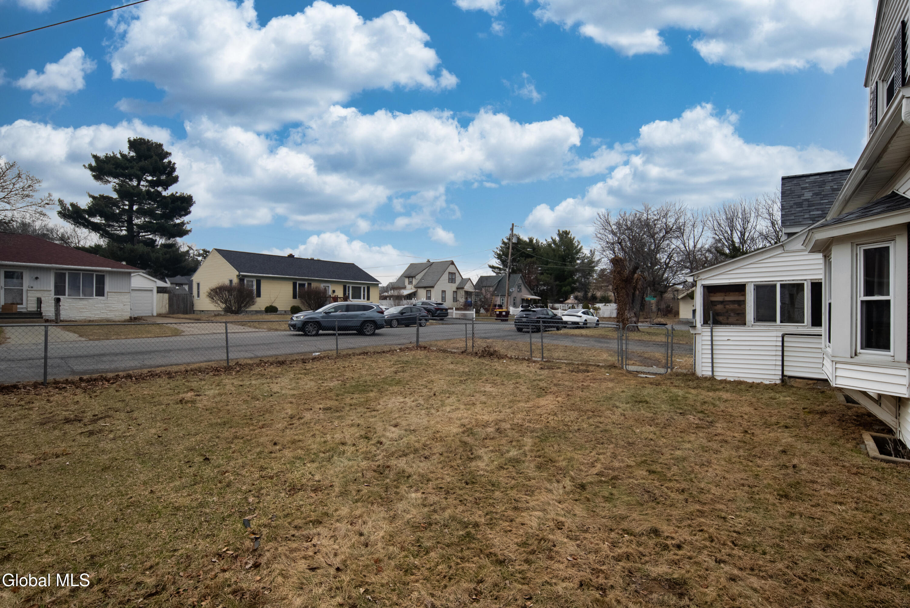 16 Lake Road Albany NY 12205