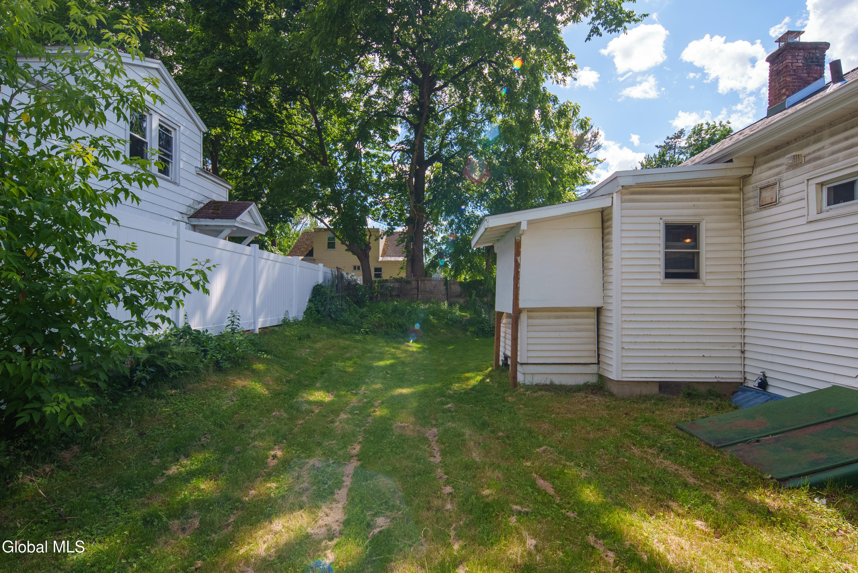 16 Lake Road Albany NY 12205