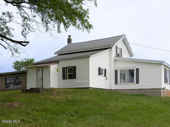 1019 Brand Road Sprakers NY 12166