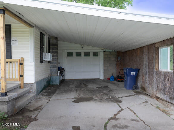 1019 Brand Road Sprakers NY 12166