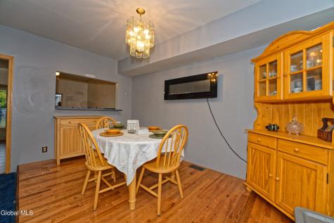 338 4th Street Troy NY 12180