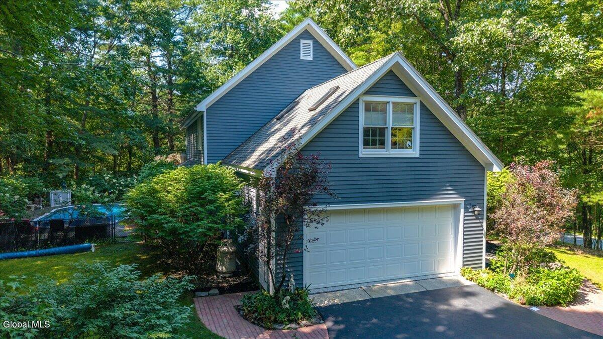 16 Pond Hollow Road Averill Park NY 12018