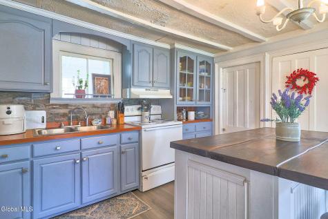 21 Main Street Rexford NY 12148