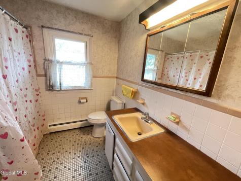 137 Kenwood Avenue Delmar NY 12054