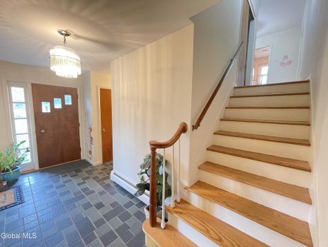 137 Kenwood Avenue Delmar NY 12054