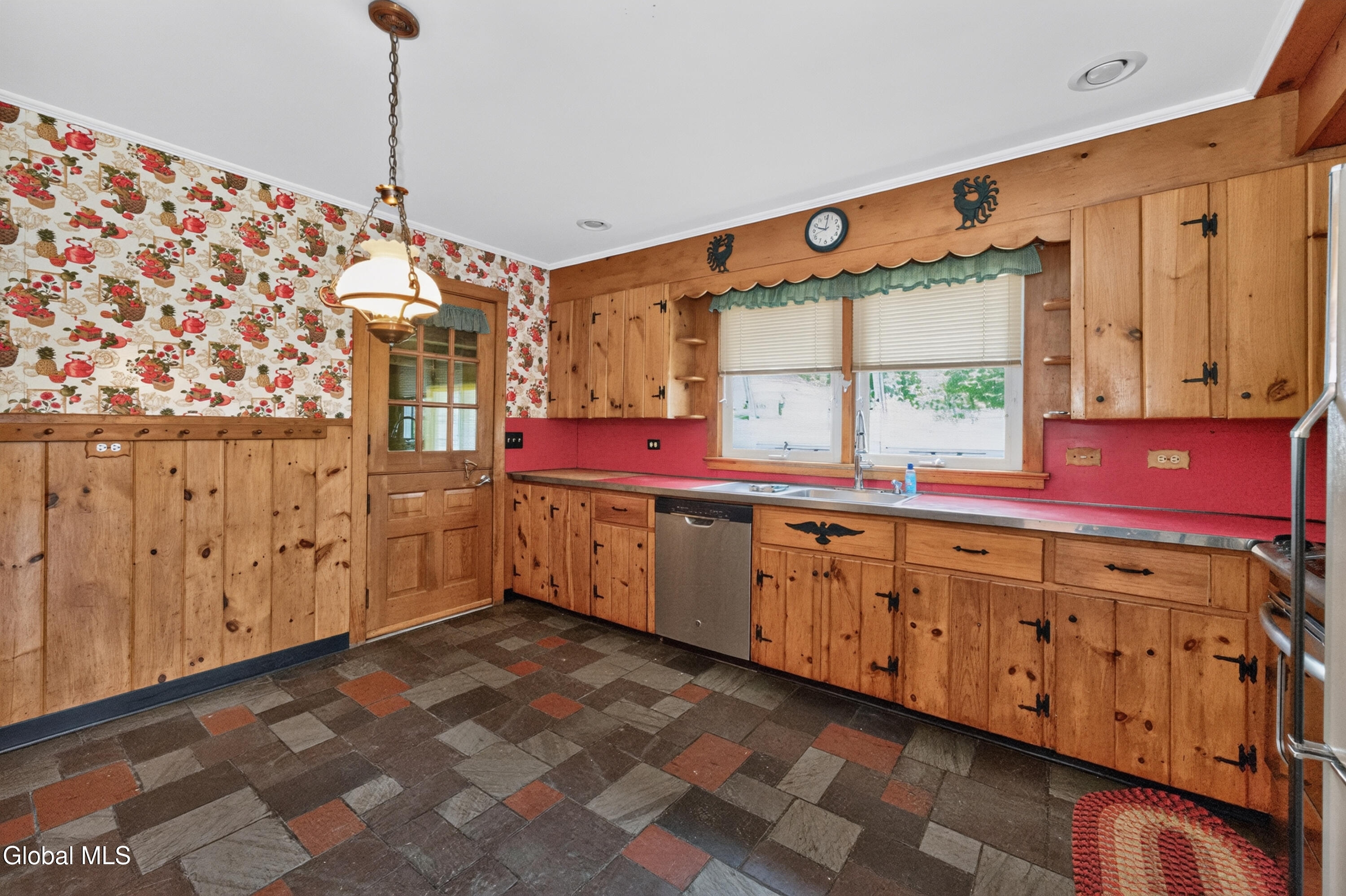 97 Newman Road Shushan NY 12873