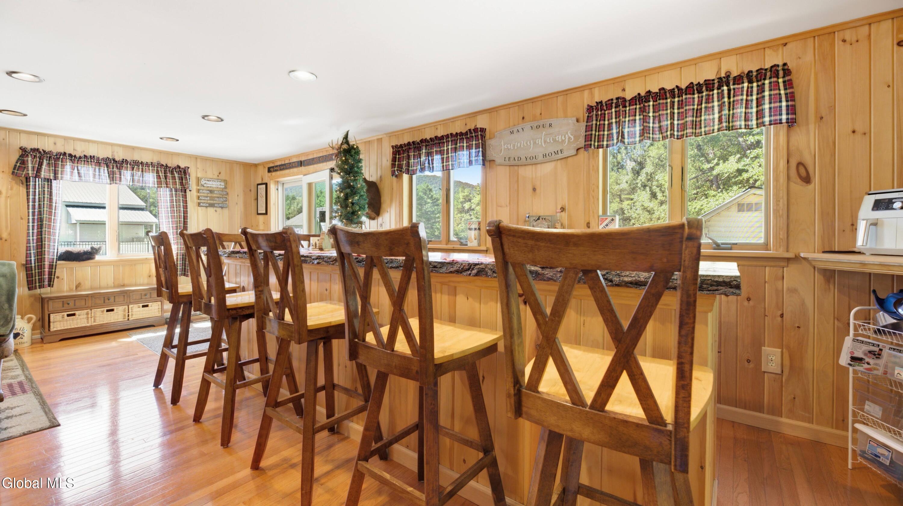 1539 Ny-30 Wells NY 12190