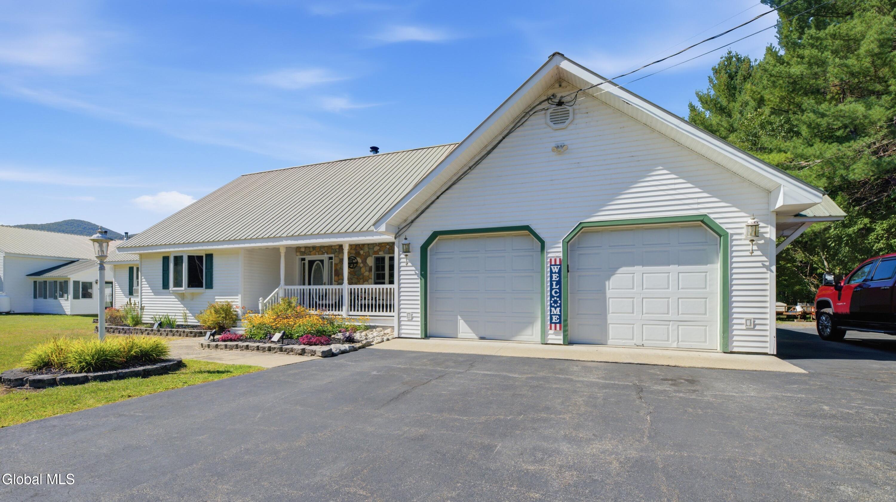 1539 Ny-30 Wells NY 12190