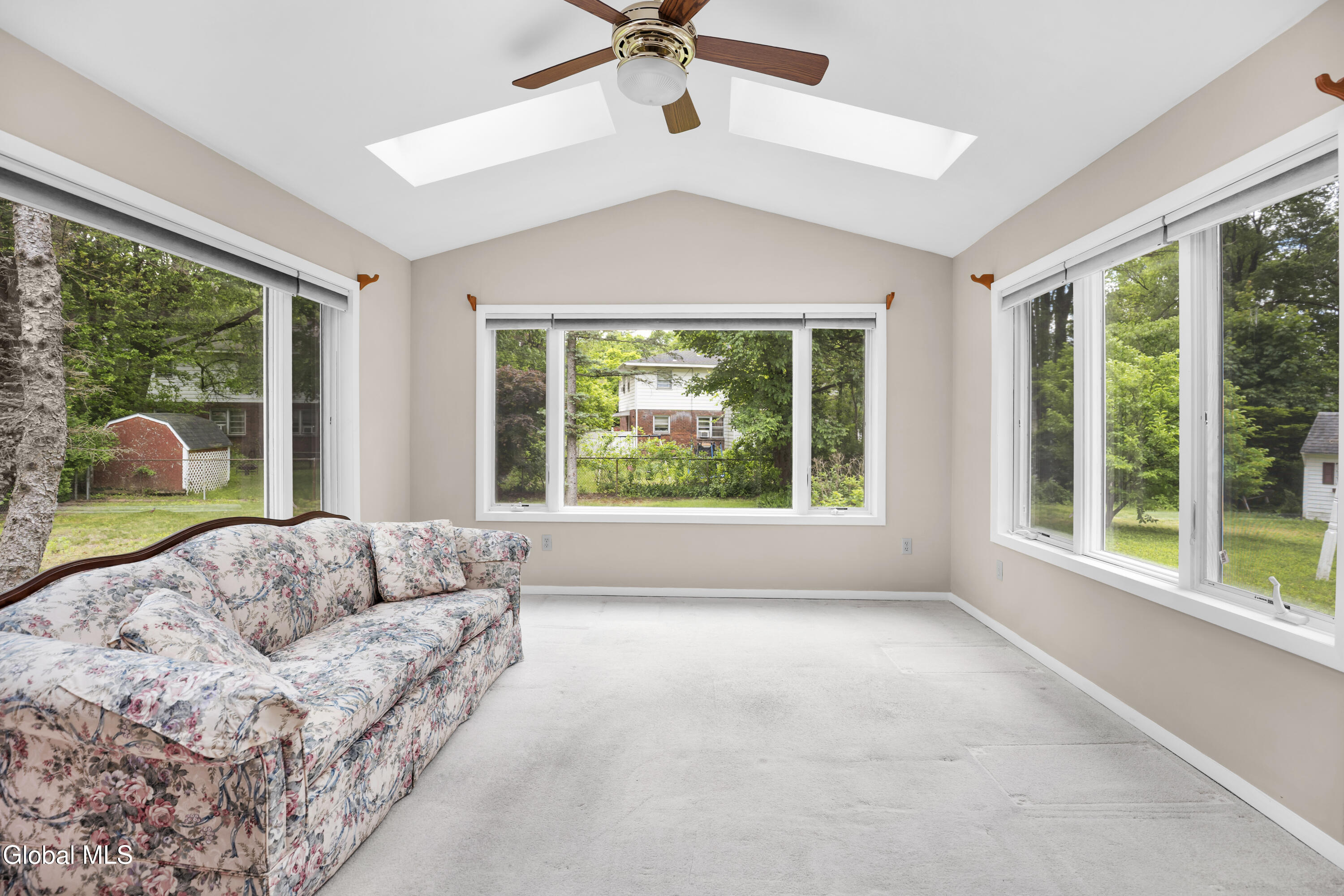 6 Deerwood Drive Colonie NY 12205