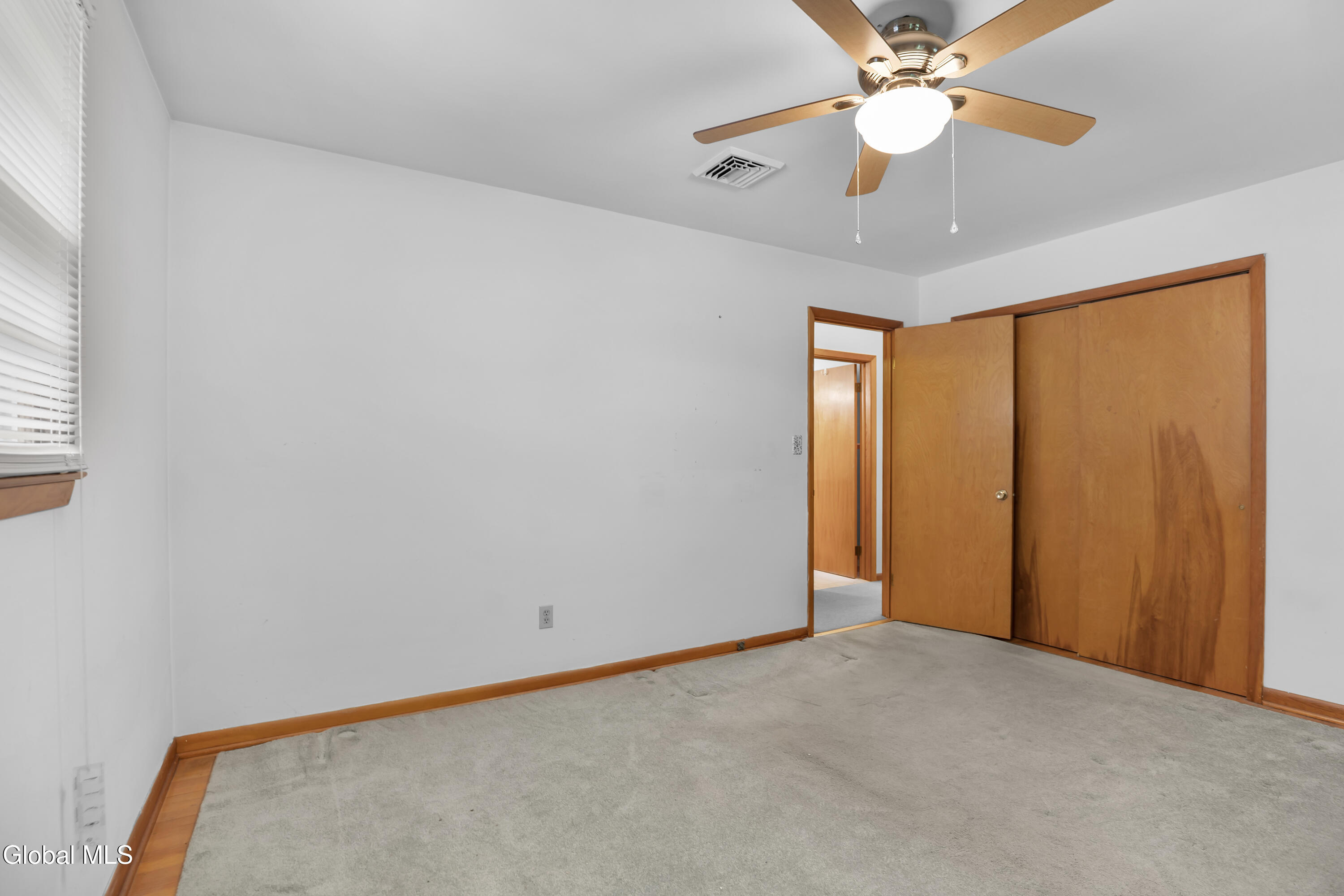 6 Deerwood Drive Colonie NY 12205