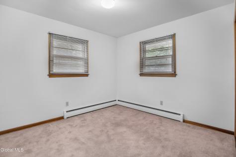 6 Deerwood Drive Colonie NY 12205