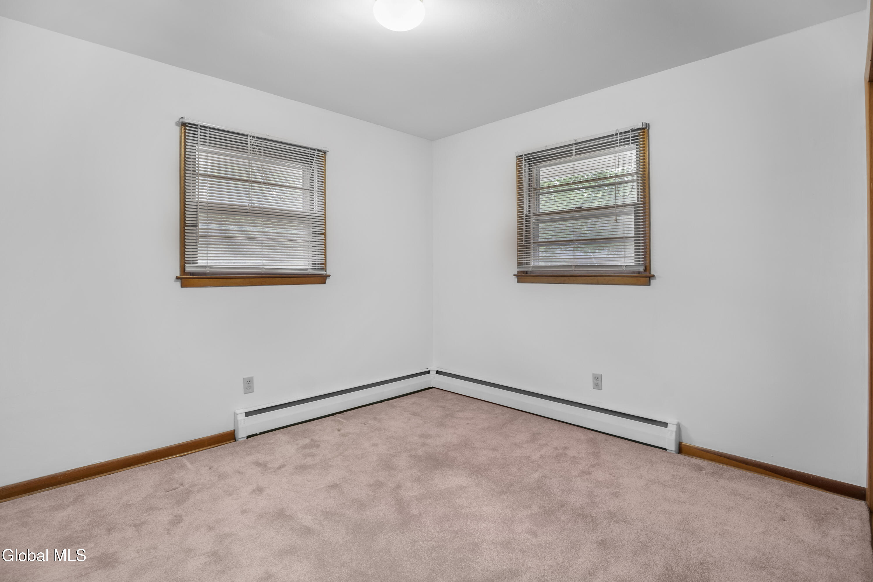 6 Deerwood Drive Colonie NY 12205
