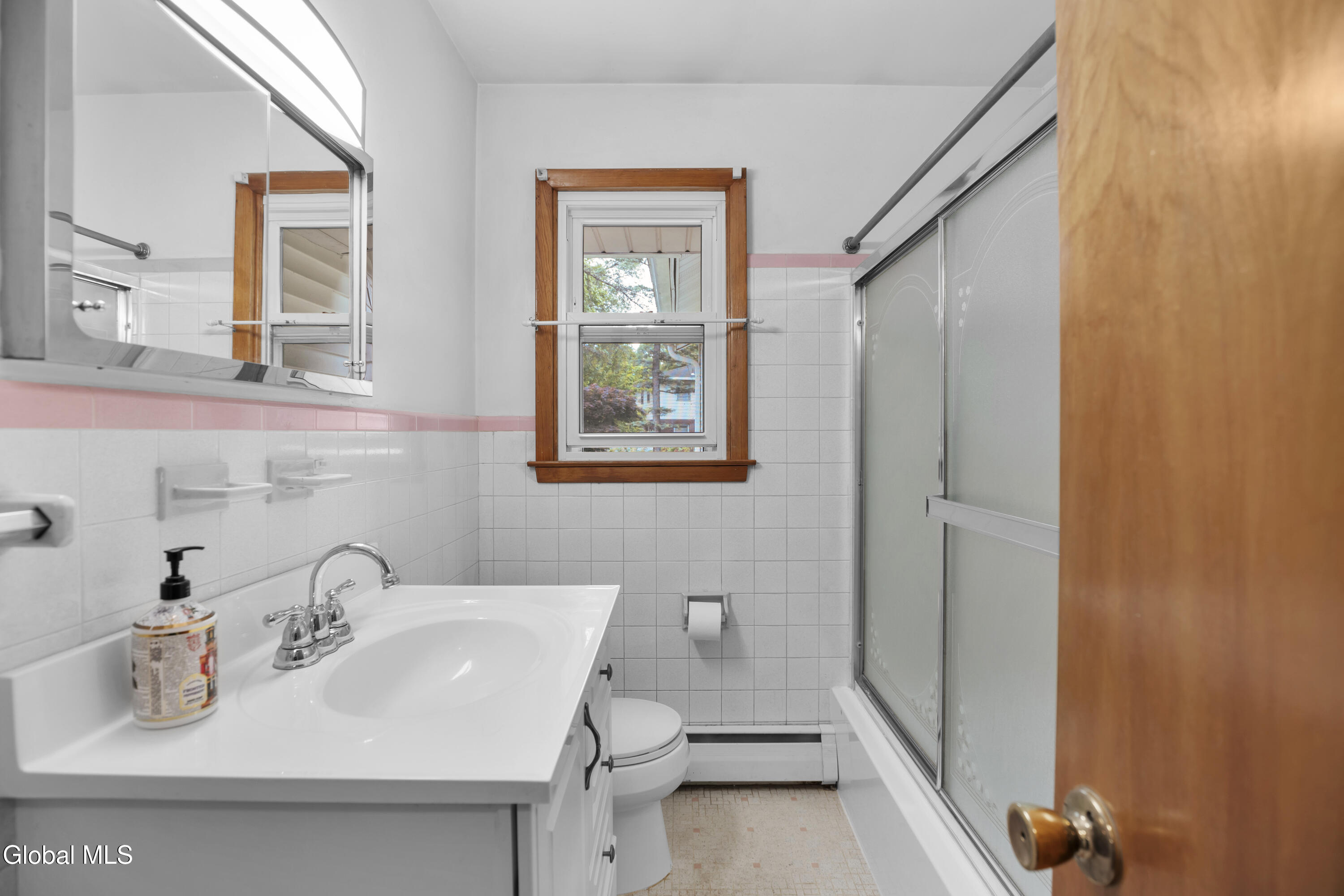 6 Deerwood Drive Colonie NY 12205