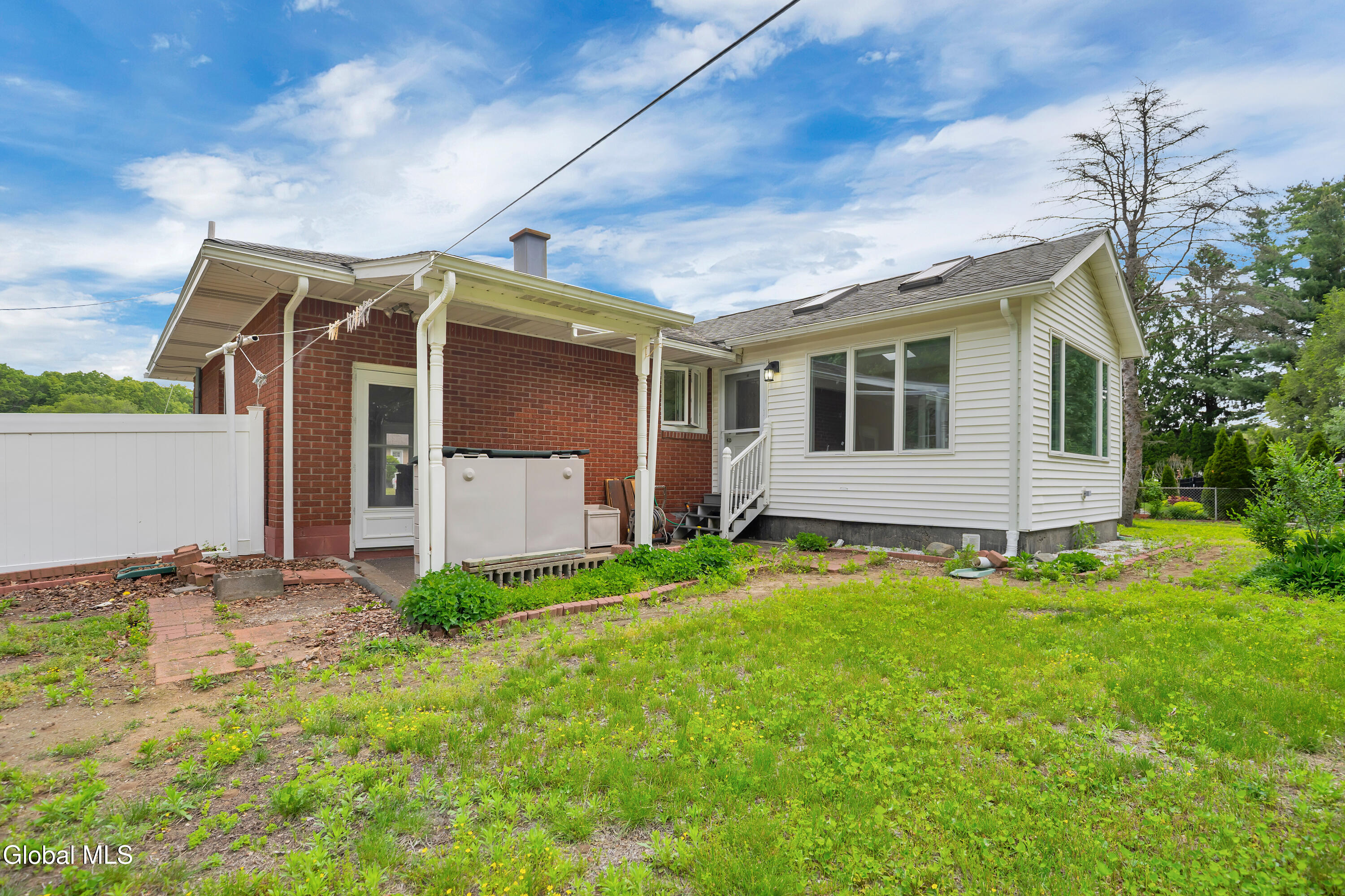 6 Deerwood Drive Colonie NY 12205