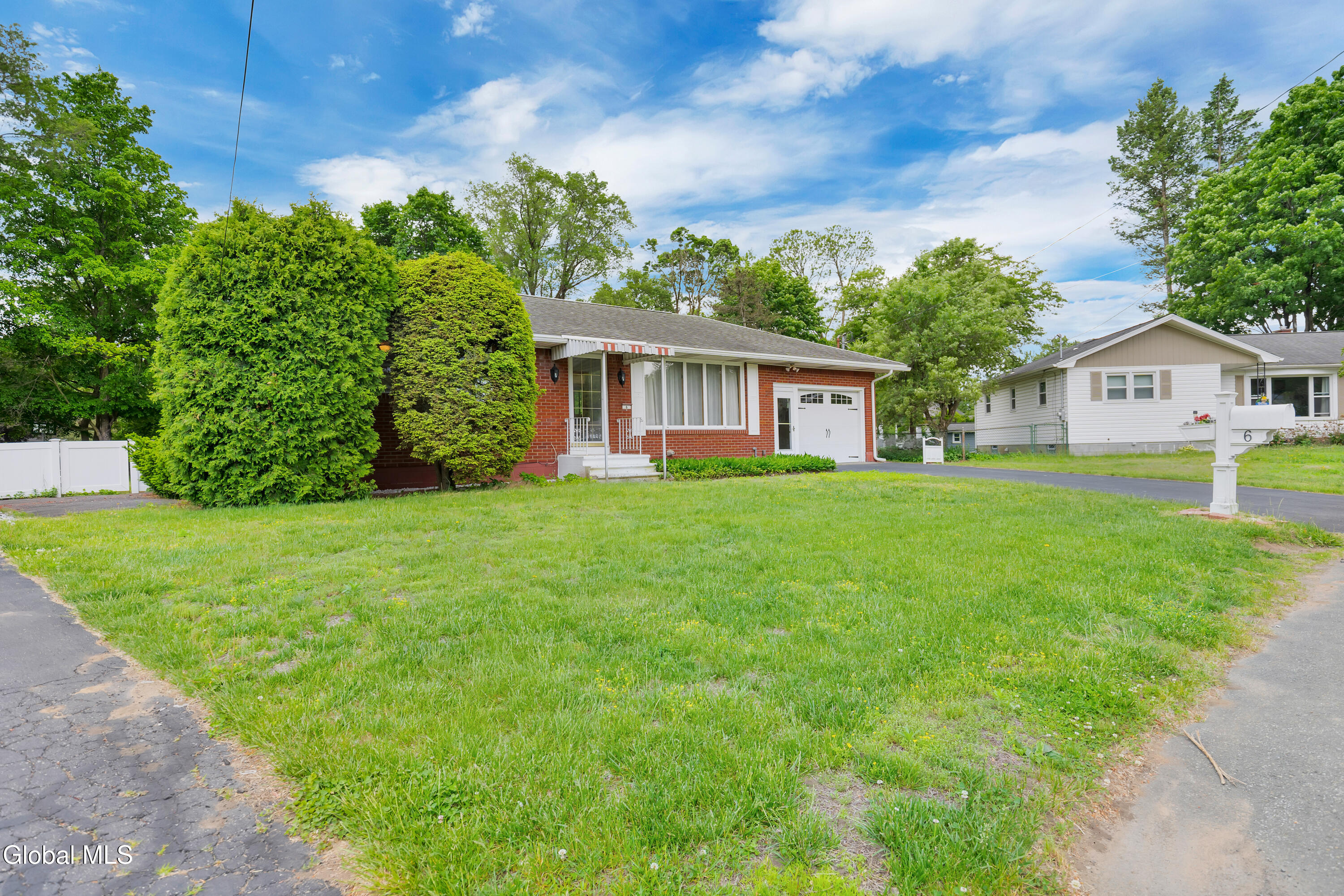 6 Deerwood Drive Colonie NY 12205