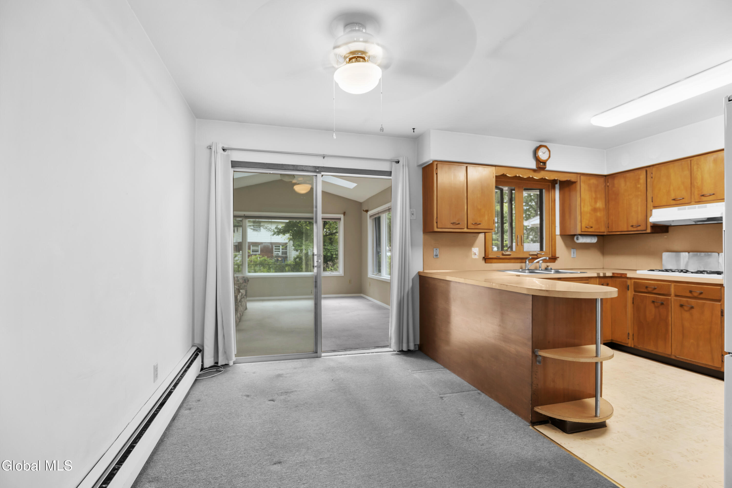 6 Deerwood Drive Colonie NY 12205