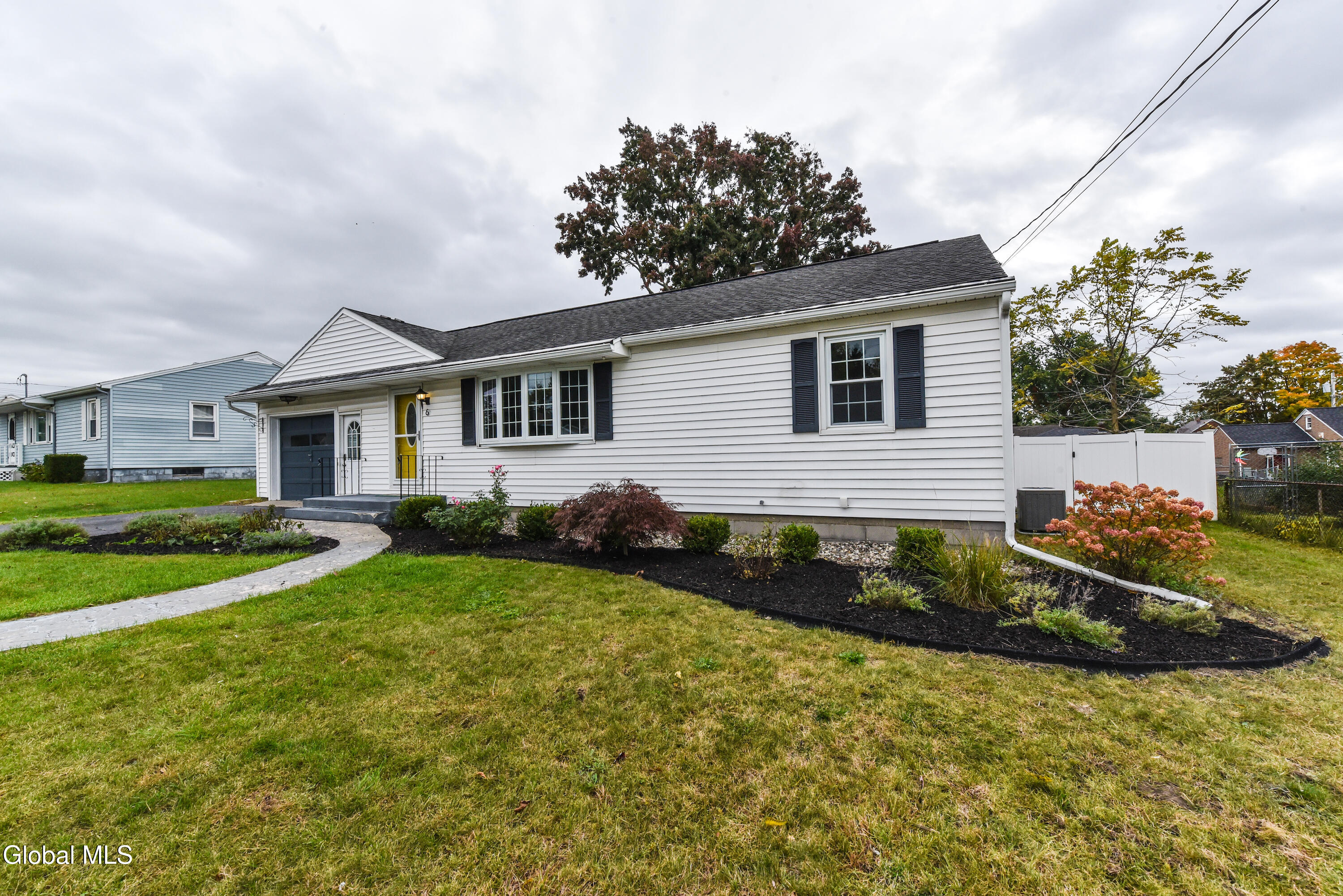 6 Marriner Avenue Colonie NY 12205