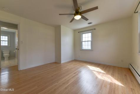 6 Marriner Avenue Colonie NY 12205