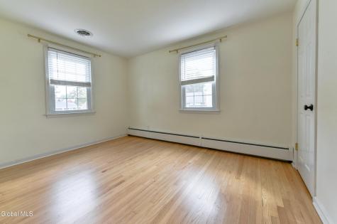 6 Marriner Avenue Colonie NY 12205