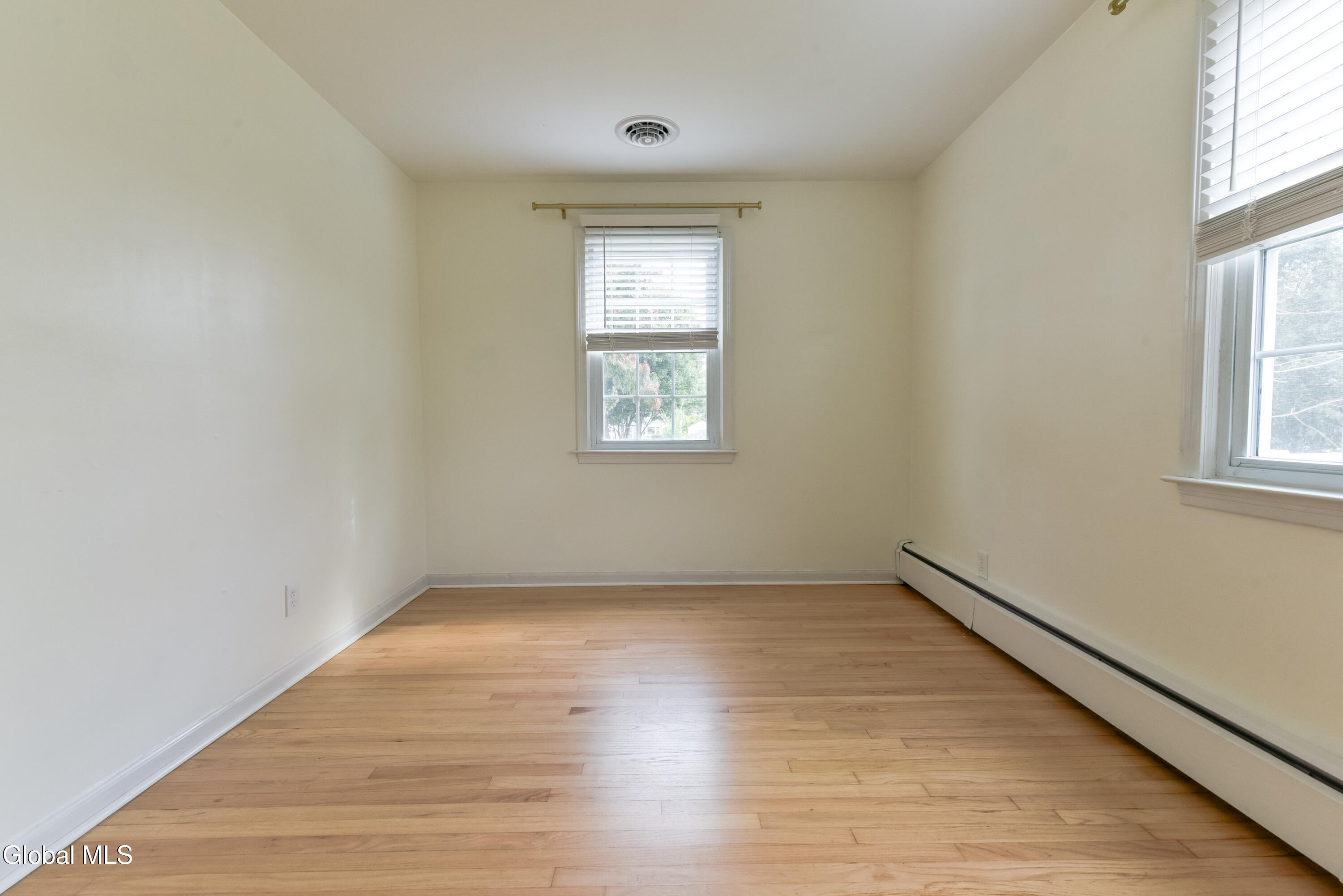 6 Marriner Avenue Colonie NY 12205